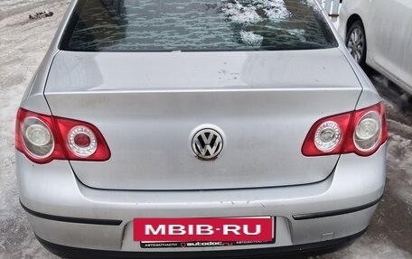 Volkswagen Passat B6, 2005 год, 280 000 рублей, 3 фотография