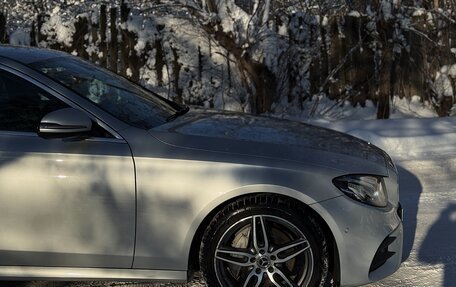 Mercedes-Benz E-Класс, 2018 год, 2 850 000 рублей, 5 фотография