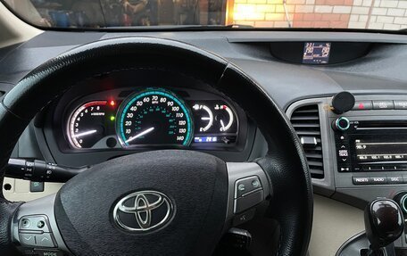 Toyota Venza I, 2010 год, 1 790 000 рублей, 17 фотография