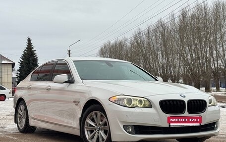 BMW 5 серия, 2012 год, 1 850 000 рублей, 2 фотография