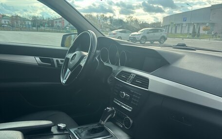 Mercedes-Benz C-Класс, 2013 год, 1 600 000 рублей, 14 фотография