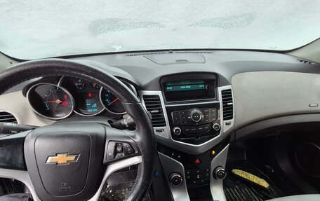 Chevrolet Cruze II, 2012 год, 900 000 рублей, 2 фотография