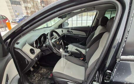 Chevrolet Cruze II, 2012 год, 900 000 рублей, 7 фотография