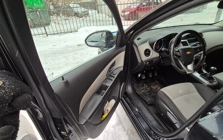 Chevrolet Cruze II, 2012 год, 900 000 рублей, 8 фотография