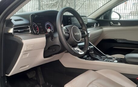 KIA K5, 2022 год, 2 800 000 рублей, 6 фотография