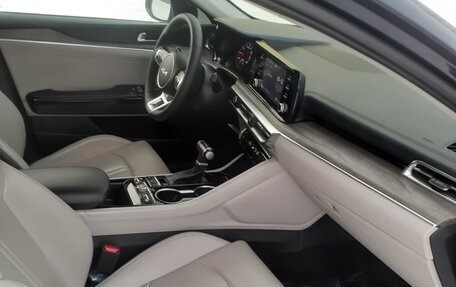 KIA K5, 2022 год, 2 800 000 рублей, 8 фотография