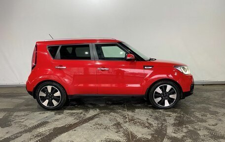 KIA Soul II рестайлинг, 2018 год, 1 597 000 рублей, 8 фотография