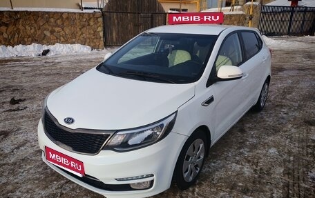 KIA Rio III рестайлинг, 2016 год, 900 000 рублей, 1 фотография