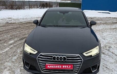 Audi A4, 2018 год, 2 850 000 рублей, 1 фотография