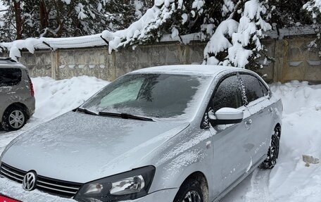 Volkswagen Polo VI (EU Market), 2011 год, 680 000 рублей, 3 фотография