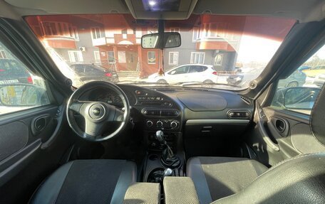 Chevrolet Niva I рестайлинг, 2011 год, 600 000 рублей, 5 фотография