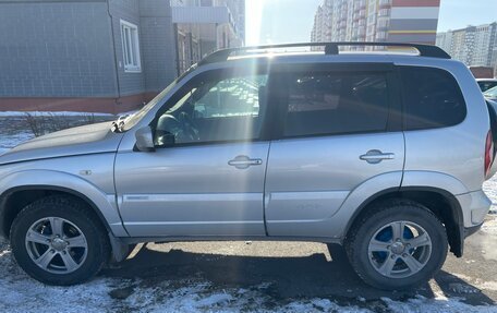 Chevrolet Niva I рестайлинг, 2011 год, 600 000 рублей, 7 фотография