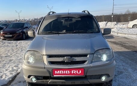 Chevrolet Niva I рестайлинг, 2011 год, 600 000 рублей, 2 фотография