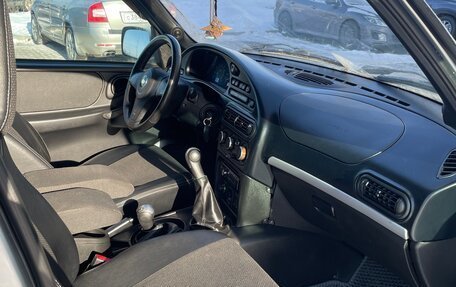 Chevrolet Niva I рестайлинг, 2011 год, 600 000 рублей, 14 фотография