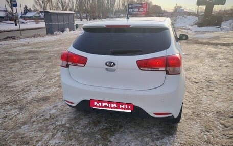KIA Rio III рестайлинг, 2016 год, 900 000 рублей, 5 фотография