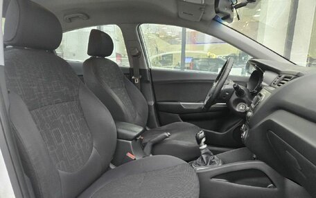 KIA Rio III рестайлинг, 2012 год, 545 000 рублей, 10 фотография