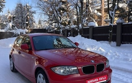 BMW 1 серия, 2011 год, 875 000 рублей, 7 фотография