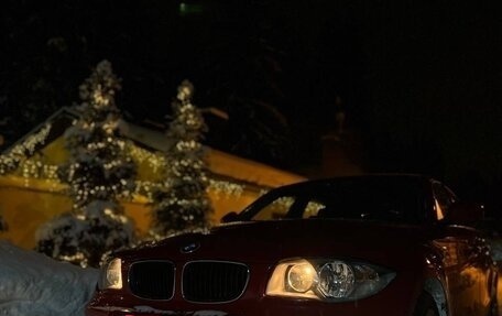 BMW 1 серия, 2011 год, 875 000 рублей, 27 фотография