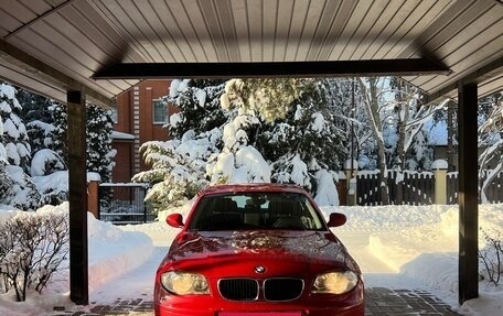 BMW 1 серия, 2011 год, 875 000 рублей, 29 фотография