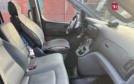 Hyundai Grand Starex Grand Starex I рестайлинг 2, 2008 год, 1 350 000 рублей, 7 фотография