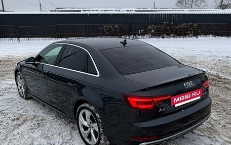 Audi A4, 2018 год, 2 850 000 рублей, 3 фотография