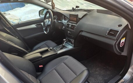 Mercedes-Benz C-Класс, 2007 год, 1 400 000 рублей, 10 фотография