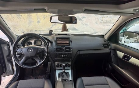 Mercedes-Benz C-Класс, 2007 год, 1 400 000 рублей, 8 фотография