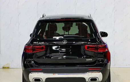 Mercedes-Benz GLB, 2025 год, 5 950 000 рублей, 3 фотография