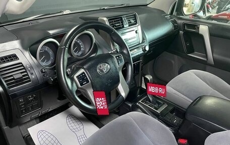 Toyota Land Cruiser Prado 150 рестайлинг 2, 2011 год, 2 700 000 рублей, 7 фотография