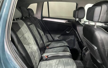 Volkswagen Tiguan II, 2020 год, 2 499 000 рублей, 10 фотография