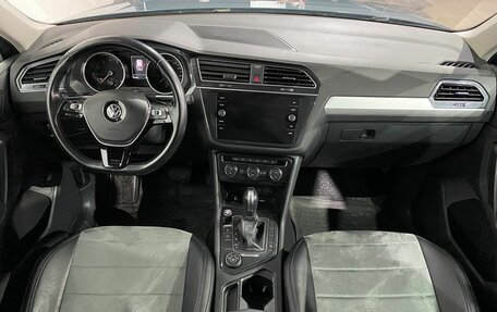 Volkswagen Tiguan II, 2020 год, 2 499 000 рублей, 9 фотография