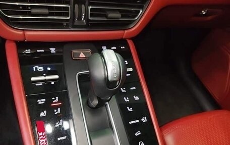 Porsche Macan I рестайлинг, 2023 год, 6 300 202 рублей, 4 фотография