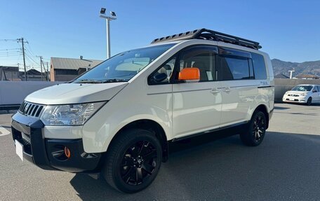 Mitsubishi Delica D:5 I, 2018 год, 2 098 000 рублей, 3 фотография