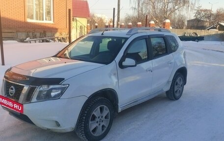 Nissan Terrano III, 2016 год, 999 999 рублей, 10 фотография