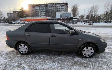 Toyota Corolla, 2004 год, 375 000 рублей, 8 фотография