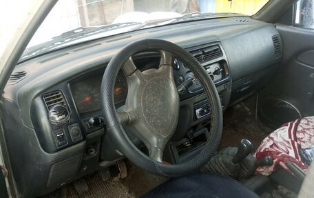 Mitsubishi L200 III рестайлинг, 1997 год, 150 000 рублей, 6 фотография