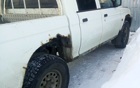 Mitsubishi L200 III рестайлинг, 1997 год, 150 000 рублей, 4 фотография