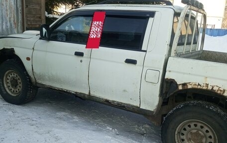 Mitsubishi L200 III рестайлинг, 1997 год, 150 000 рублей, 5 фотография