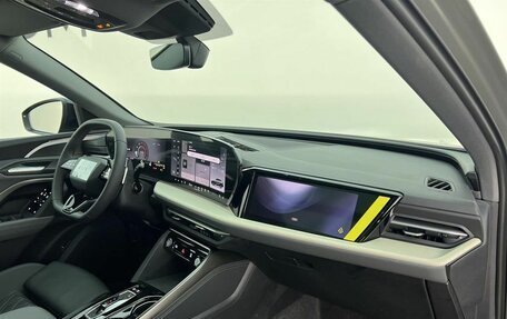 Audi Q5, 2025 год, 7 770 000 рублей, 14 фотография