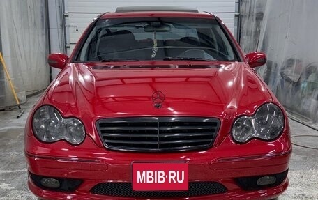 Mercedes-Benz C-Класс, 2005 год, 920 000 рублей, 1 фотография