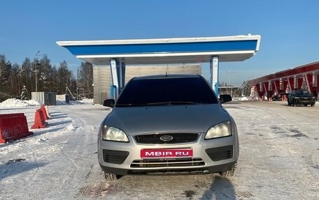 Ford Focus II рестайлинг, 2005 год, 295 000 рублей, 1 фотография