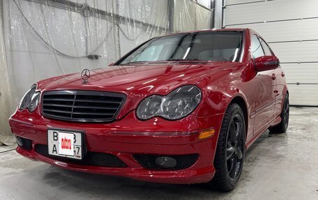 Mercedes-Benz C-Класс, 2005 год, 920 000 рублей, 3 фотография