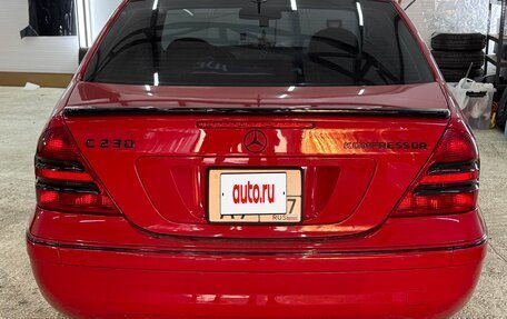Mercedes-Benz C-Класс, 2005 год, 920 000 рублей, 10 фотография