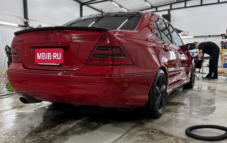 Mercedes-Benz C-Класс, 2005 год, 920 000 рублей, 7 фотография