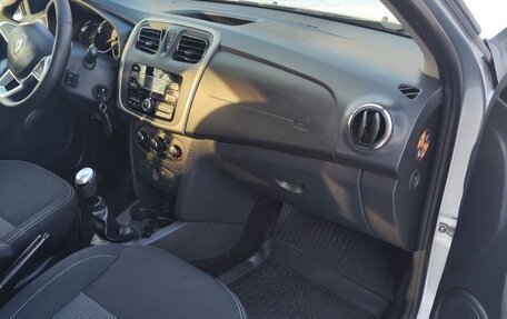 Renault Sandero II рестайлинг, 2021 год, 1 450 000 рублей, 18 фотография