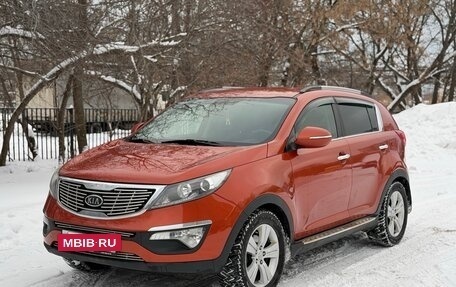 KIA Sportage III, 2011 год, 915 000 рублей, 2 фотография