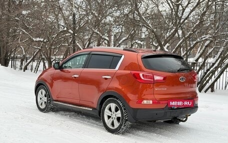 KIA Sportage III, 2011 год, 915 000 рублей, 6 фотография