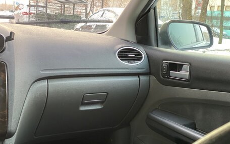 Ford Focus II рестайлинг, 2007 год, 540 000 рублей, 33 фотография