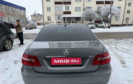 Mercedes-Benz E-Класс, 2011 год, 1 800 000 рублей, 8 фотография