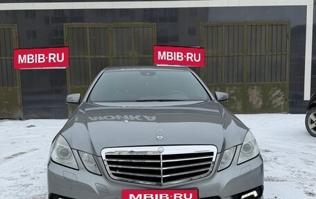 Mercedes-Benz E-Класс, 2011 год, 1 800 000 рублей, 15 фотография